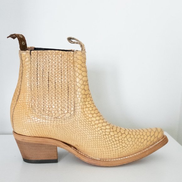 Freebird by Steven Faith Golden Yellow Snakeskin Cowboy Leather Ankle Boots - Picture 2 of 8